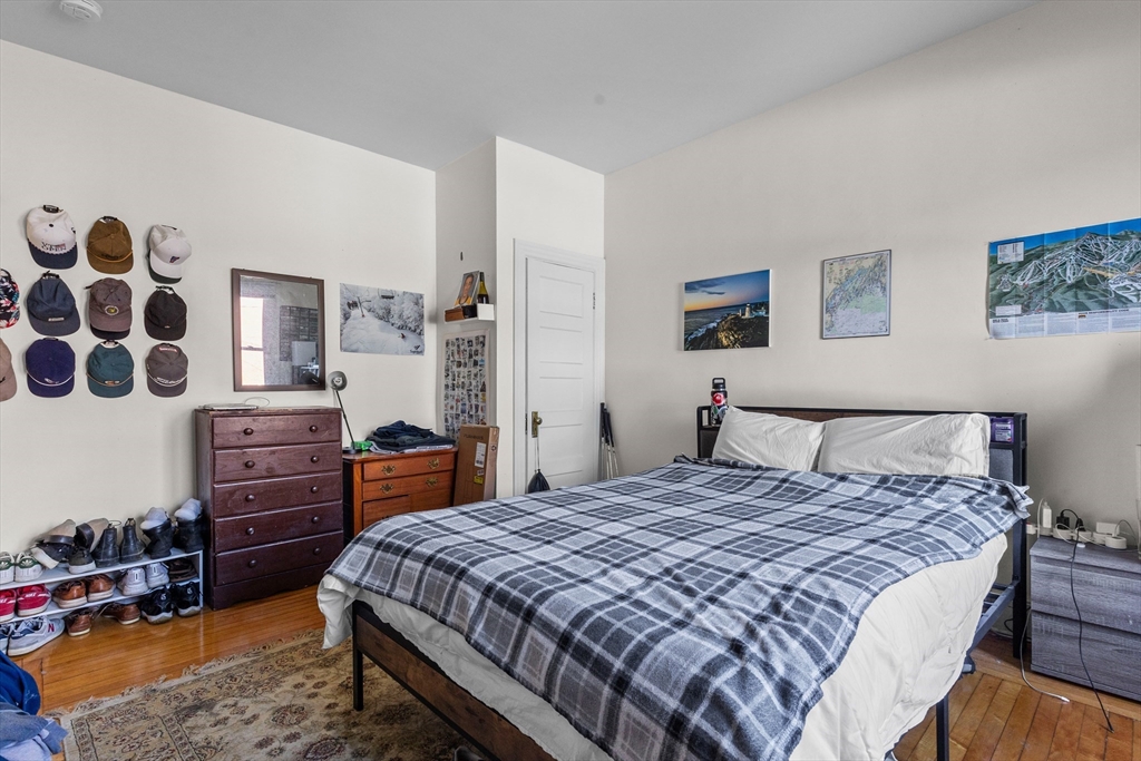 15 Wallingford Road Boston, MA 02135 - Photo 19 of 26 Gallery Image 19