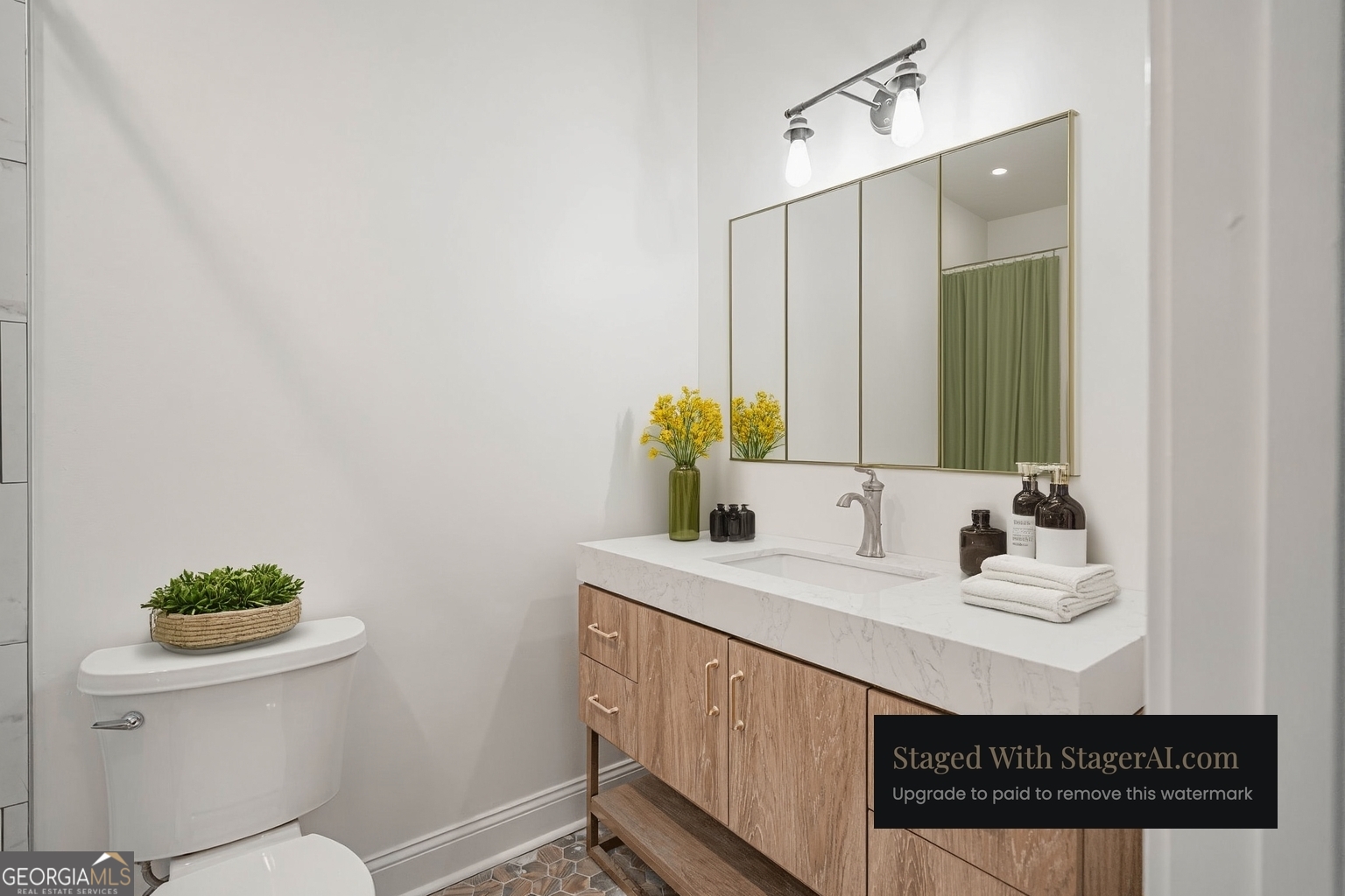 304 West Jones Street Savannah, GA 31401 - Photo 8 of 26