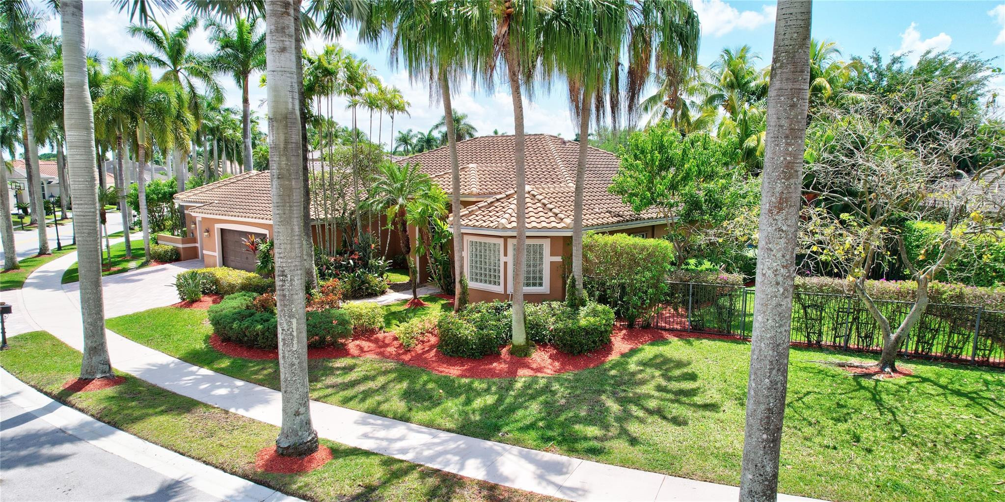 2529 Eagle Run Circle Fort Lauderdale, FL 33327 - Photo 9 of 74 Photo 9