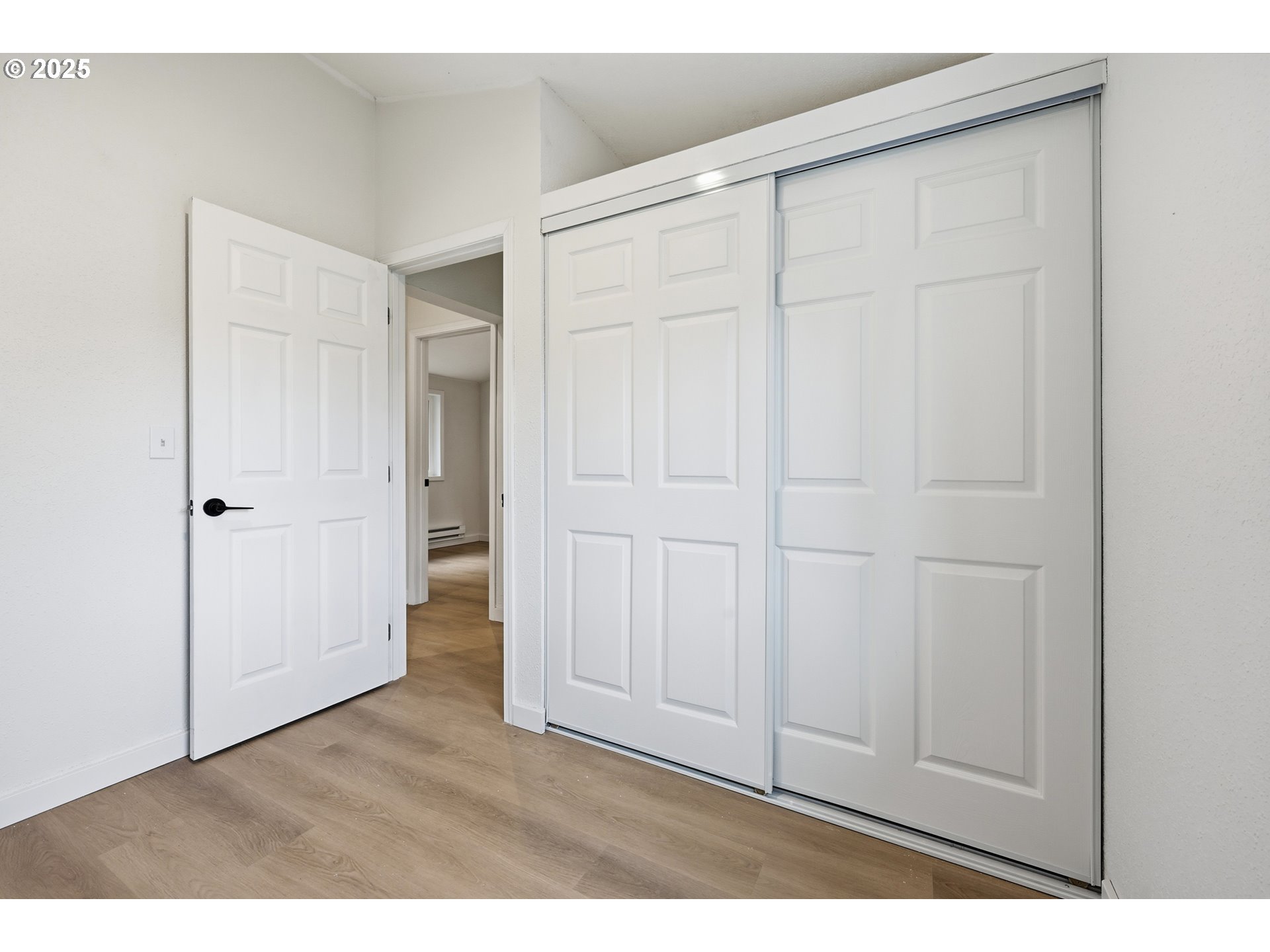 2004 Southeast 143rd Avenue Portland, OR 97233 - Photo 18 of 35