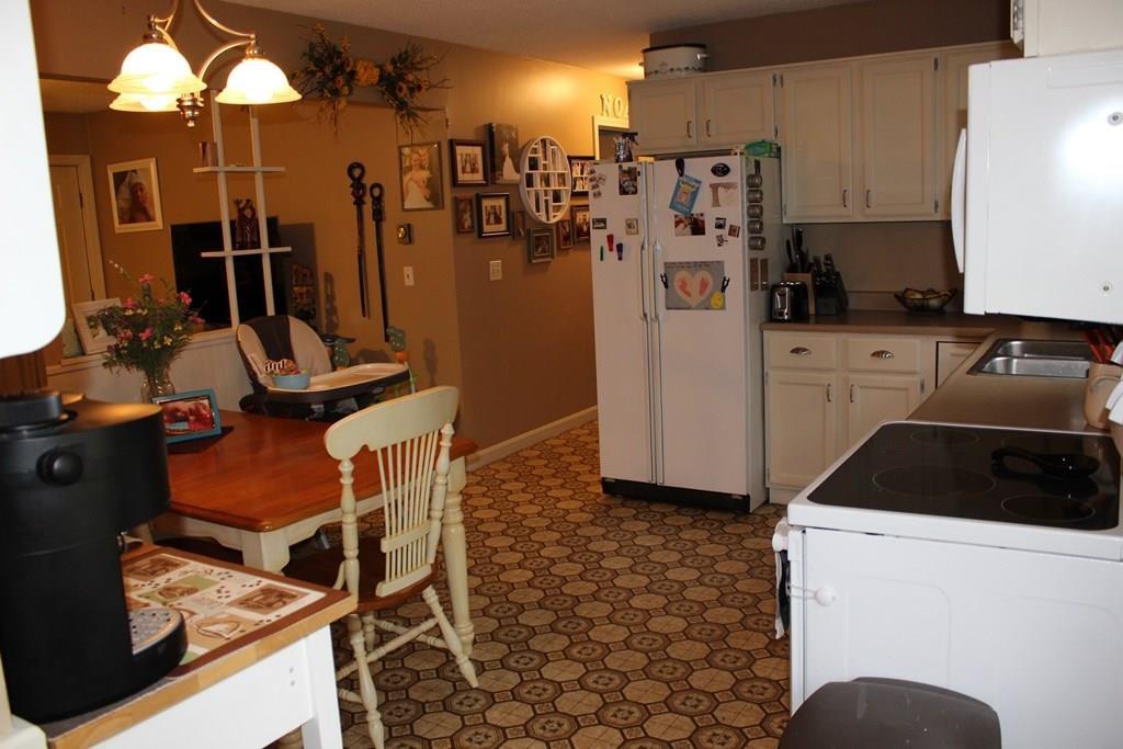 211 Middle Road Fairfield, ME 04937 - Photo 4 of 25 Photo