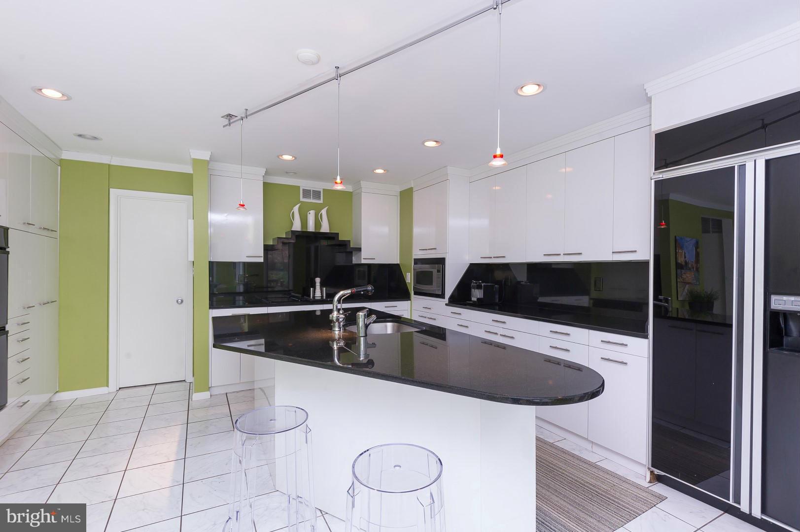 3709 Gardenview Road Baltimore, MD 21208 - Photo 22 of 30 Kitchen