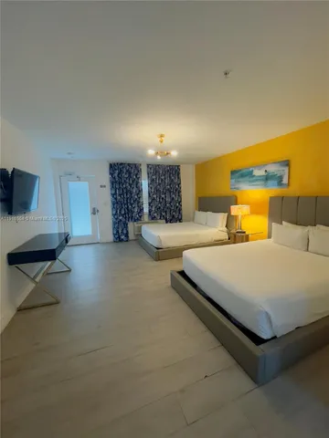 $1,850 | 8320 Harding Avenue, Unit 606, Miami Beach, FL 33141