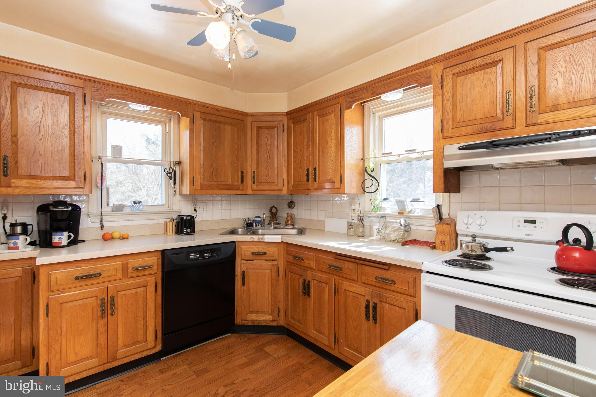 1398 Good Intent Road Woodbury, NJ 08096 - Photo 11 of 41 Kitchen