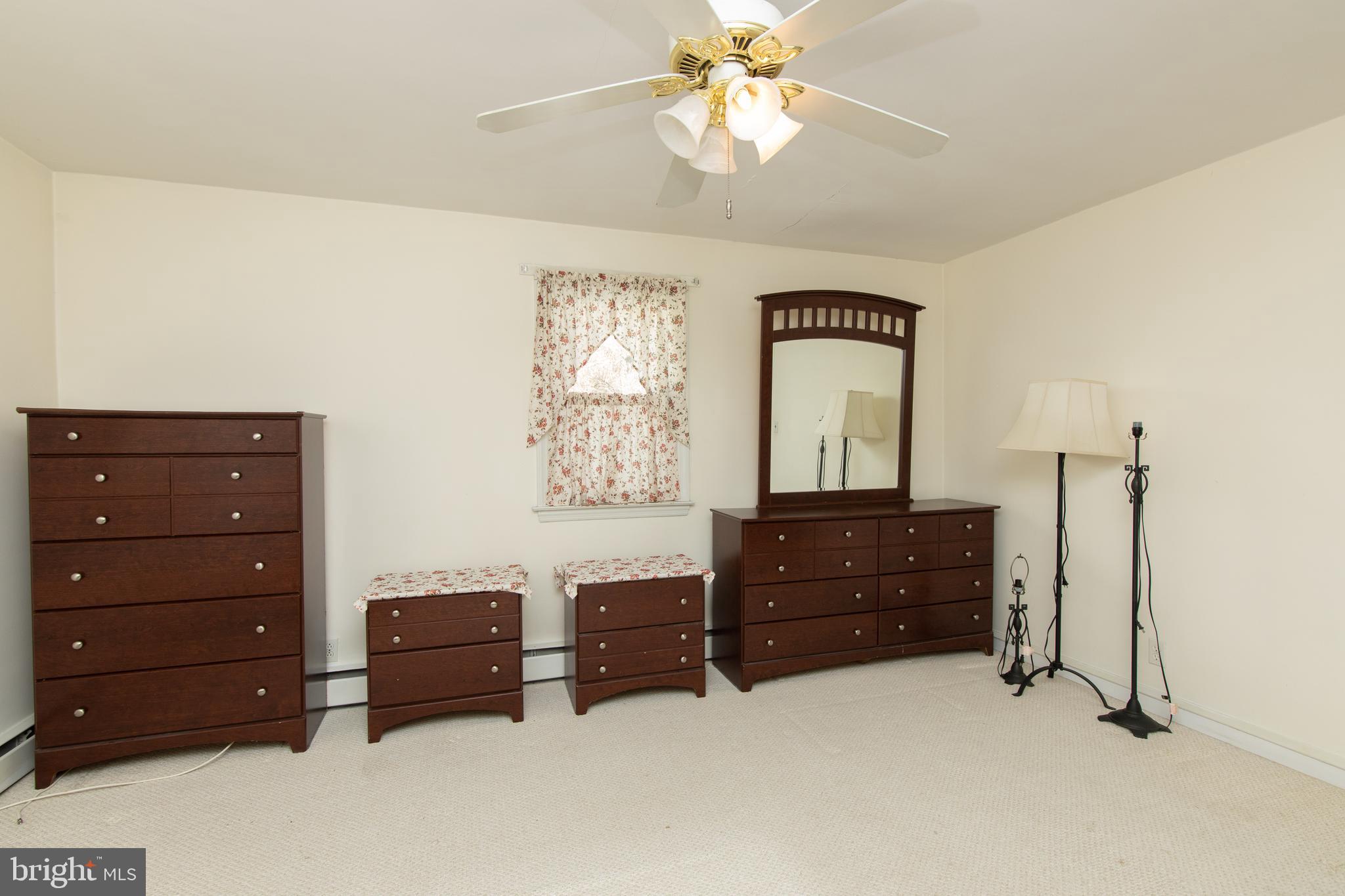 1398 Good Intent Road Woodbury, NJ 08096 - Photo 25 of 41 Primary Bedroom