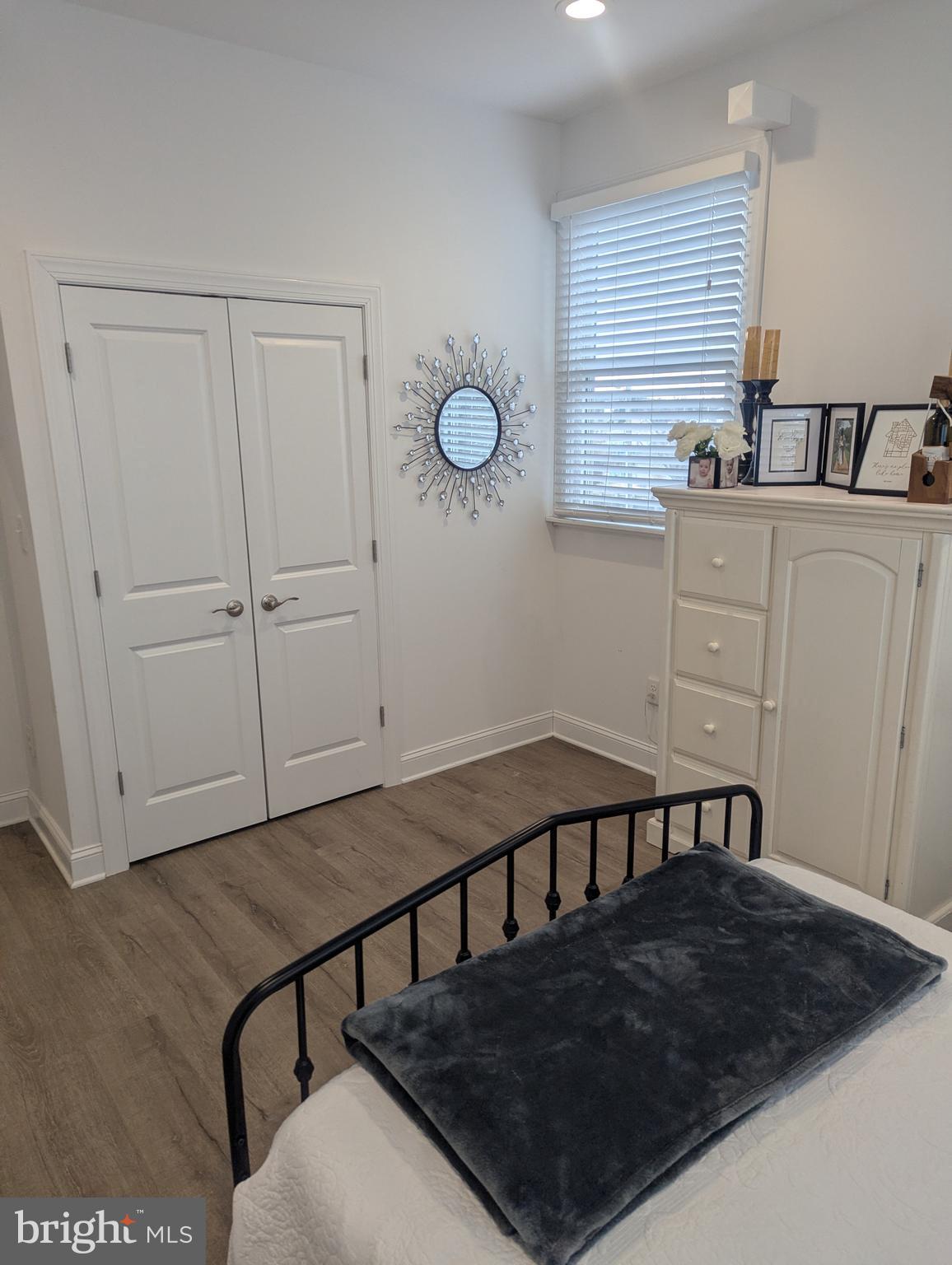 230 South Green Street Tuckerton, NJ 08087 - Photo 42 of 72 a living room with furniture