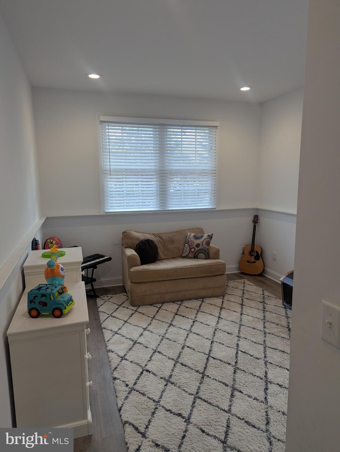 230 South Green Street Tuckerton, NJ 08087 - Photo 45 of 72 a living room with furniture