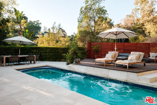 $2,650,000 | 7963 Willow Glen Road, Los Angeles, CA 90046