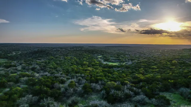 $561,300 | 0 Cr 140 Junction, Junction, TX 76849