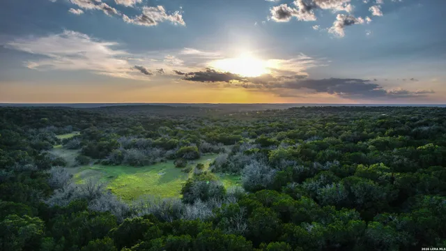 $561,300 | 0 Cr 140 Junction, Junction, TX 76849