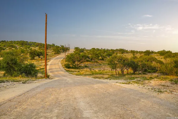 $541,962 | 0 Cr 140, Junction, TX 76849