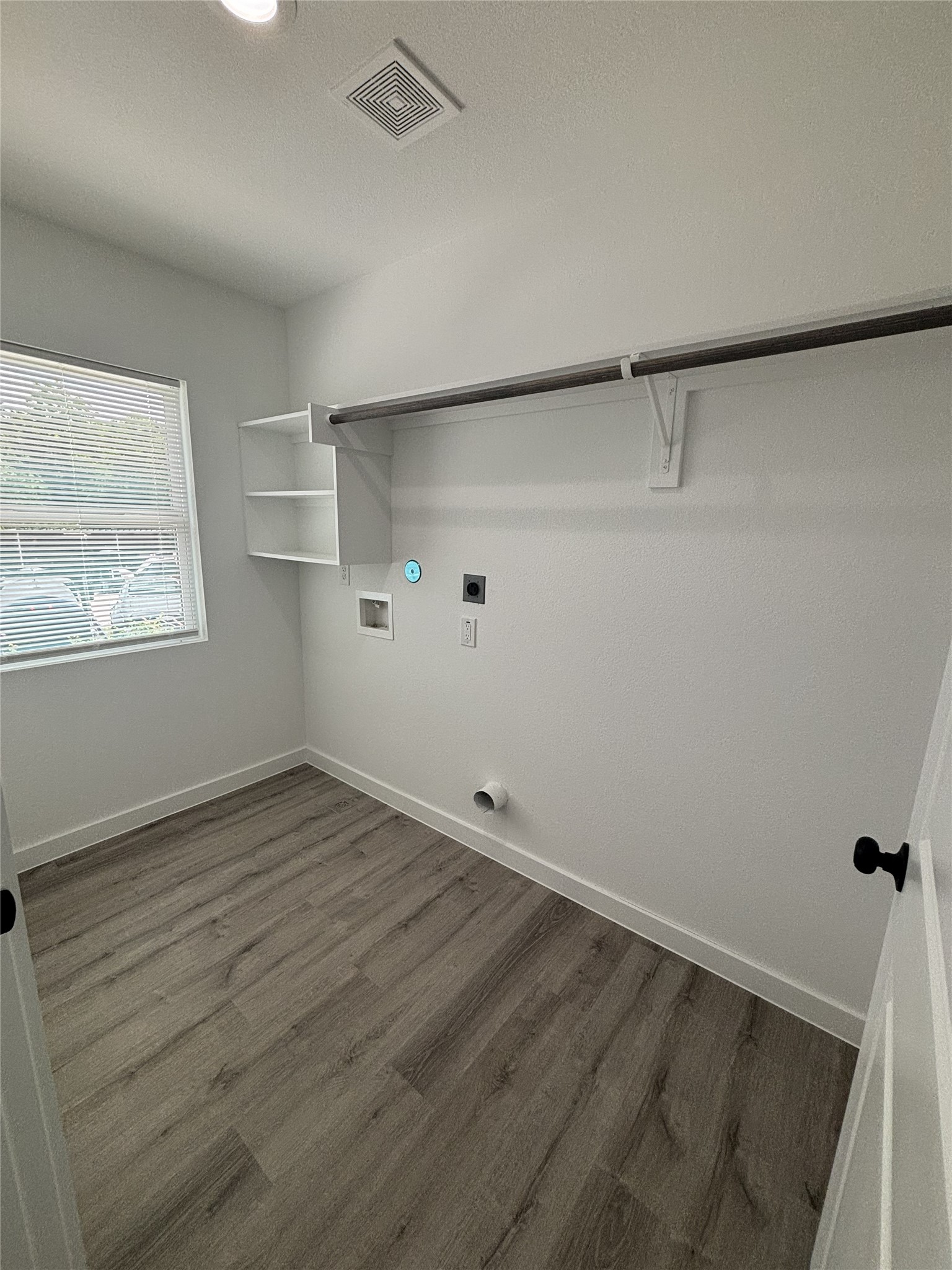 7311 Wileyvale Road, Unit B Houston, TX 77016 - Photo 17 of 18 Utility Room