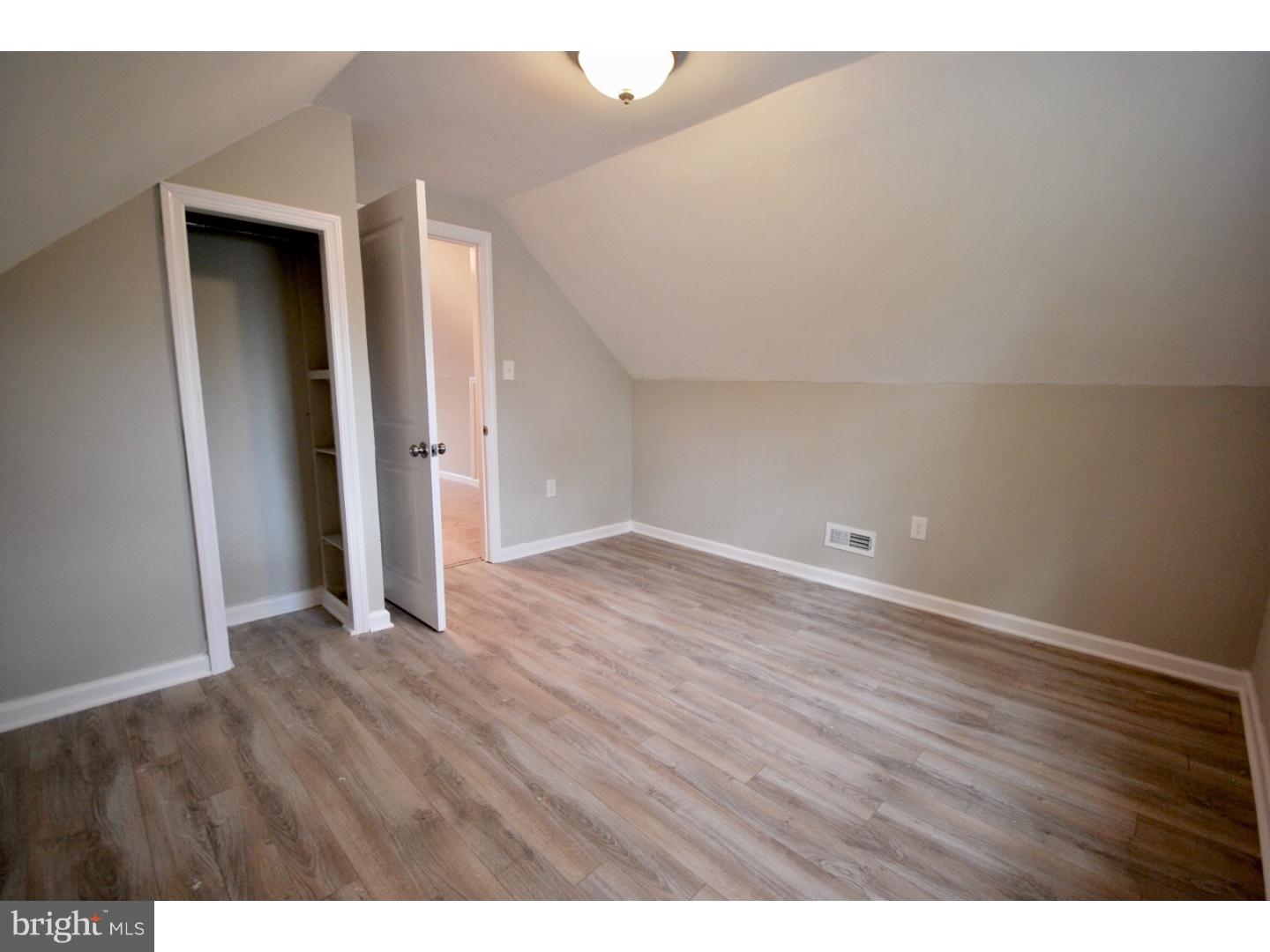 121 Knight Avenue Runnemede, NJ 08078 - Photo 12 of 22 Gallery Image 12