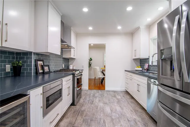 $1,399,000 | 1520 West Riverside Drive, Burbank, CA 91506