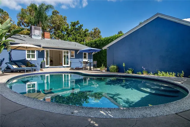 $1,399,000 | 1520 West Riverside Drive, Burbank, CA 91506