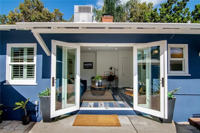 $1,399,000 | 1520 West Riverside Drive, Burbank, CA 91506