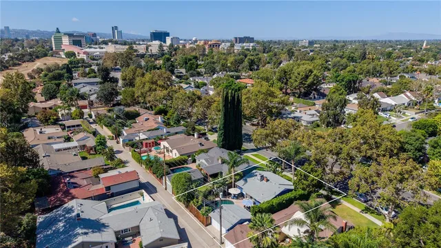 $1,399,000 | 1520 West Riverside Drive, Burbank, CA 91506