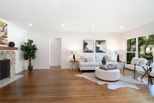 $1,399,000 | 1520 West Riverside Drive, Burbank, CA 91506