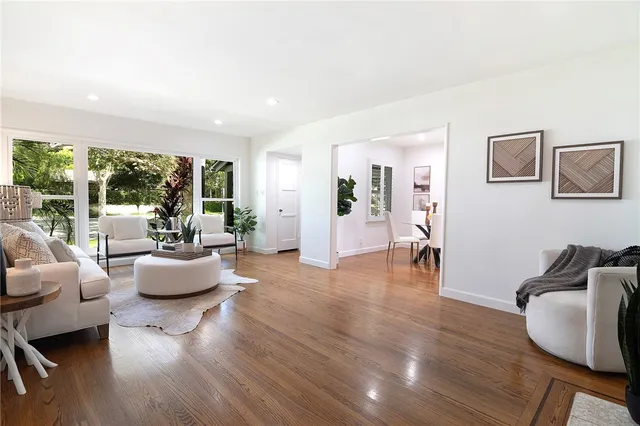 $1,399,000 | 1520 West Riverside Drive, Burbank, CA 91506