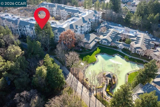 $425,000 | 1860 Tice Creek Drive, Unit 1420, Walnut Creek, CA 94595