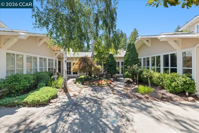 $425,000 | 1860 Tice Creek Drive, Unit 1420, Walnut Creek, CA 94595