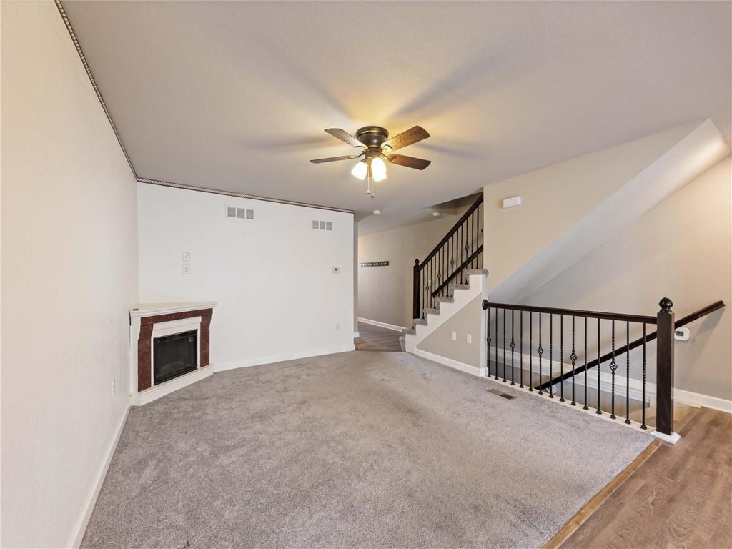 213 North Pointe Lane Raymore, MO 64083 - Photo 5 of 30