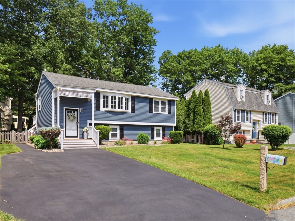 48 Oak Knoll Road Lowell, MA 01852 - Photo 39 of 41