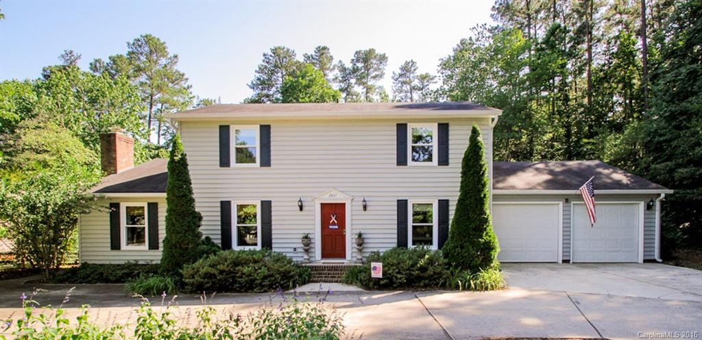 2807 Lake Shore Road South Denver, NC 28037 - Photo 2 of 24 Gallery Image 2
