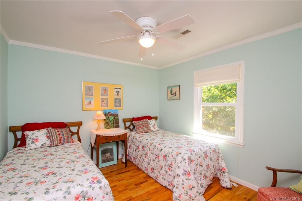 2807 Lake Shore Road South Denver, NC 28037 - Photo 17 of 24 Gallery Image 17