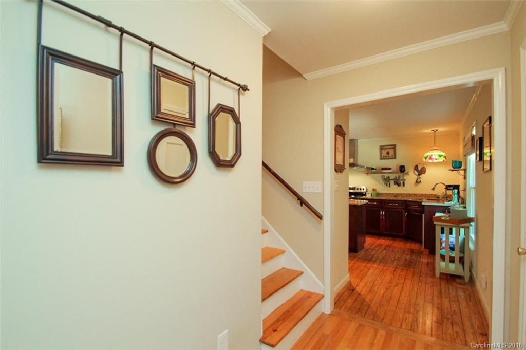 2807 Lake Shore Road South Denver, NC 28037 - Photo 6 of 24 Gallery Image 6