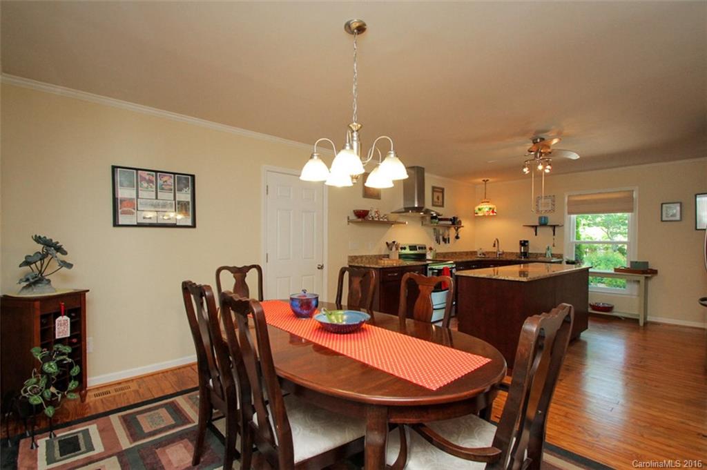 2807 Lake Shore Road South Denver, NC 28037 - Photo 9 of 24 Gallery Image 9
