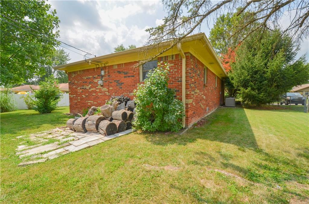 7649 Partridge Road Indianapolis, IN 46227 - Photo 28 of 39 Gallery Image 28