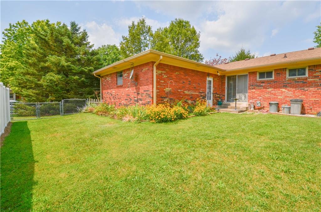 7649 Partridge Road Indianapolis, IN 46227 - Photo 30 of 39 Gallery Image 30