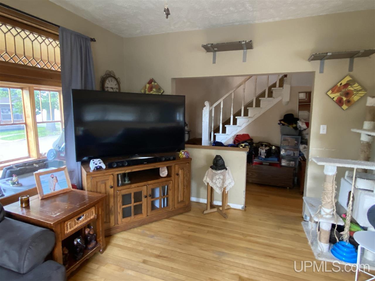 325 West Ridge Street Ishpeming, MI 49849 - Photo 13 of 57