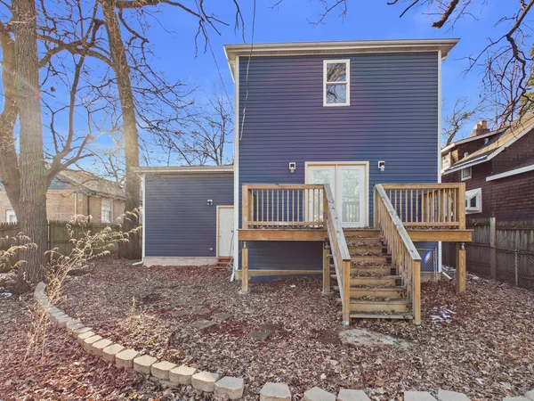 $339,900 | 9825 South Wood Street, Chicago, IL 60643