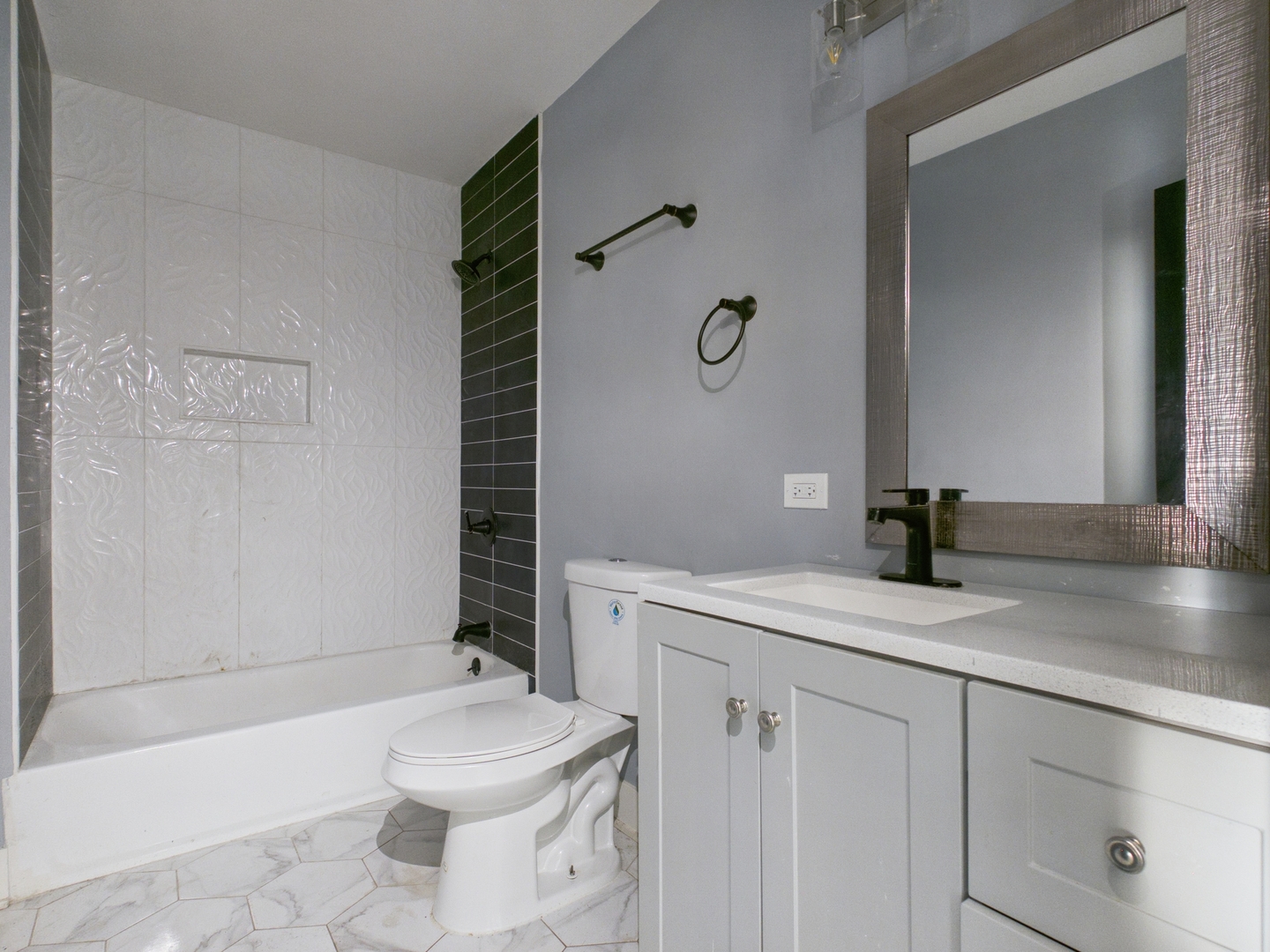 9825 South Wood Street Chicago, IL 60643 - Photo 9 of 24