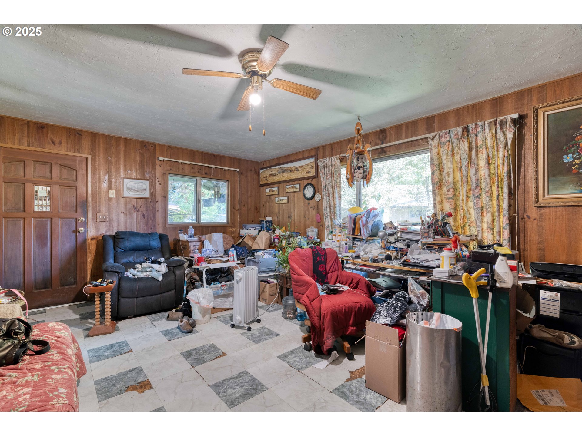 56010 Gold Brick Road Myrtle Point, OR 97458 - Photo 22 of 27 a living room with furniture and a large window