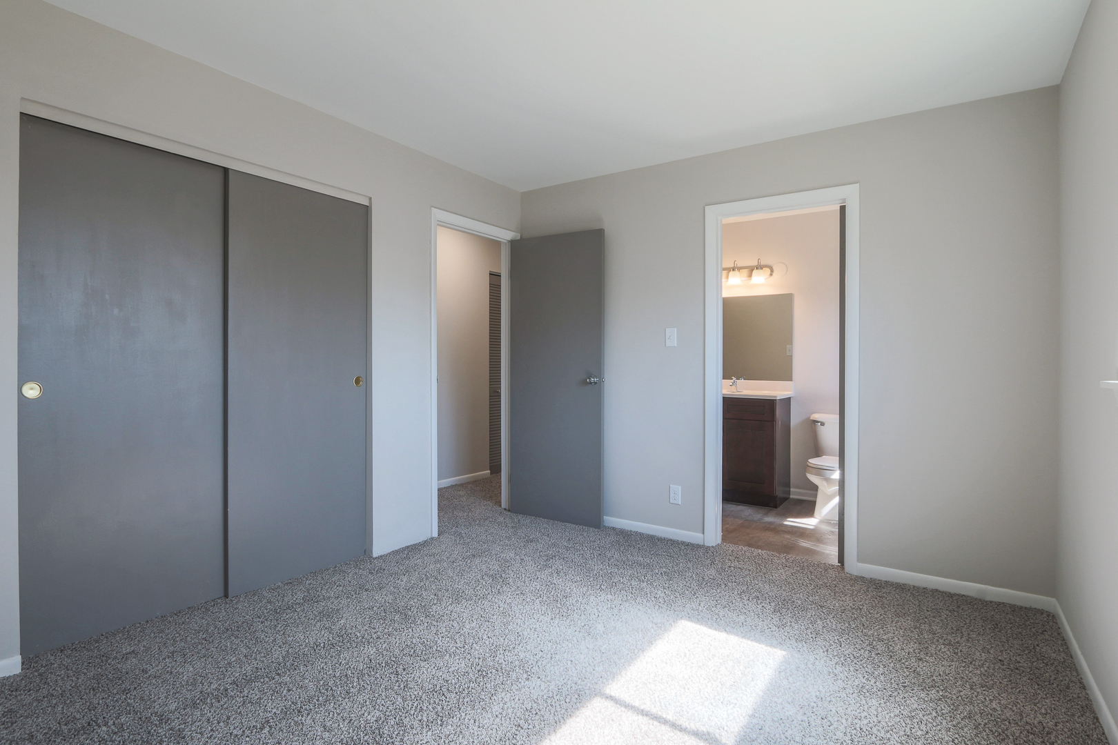 229 Riverside Drive Bolingbrook, IL 60440 - Photo 20 of 35 a view of empty room