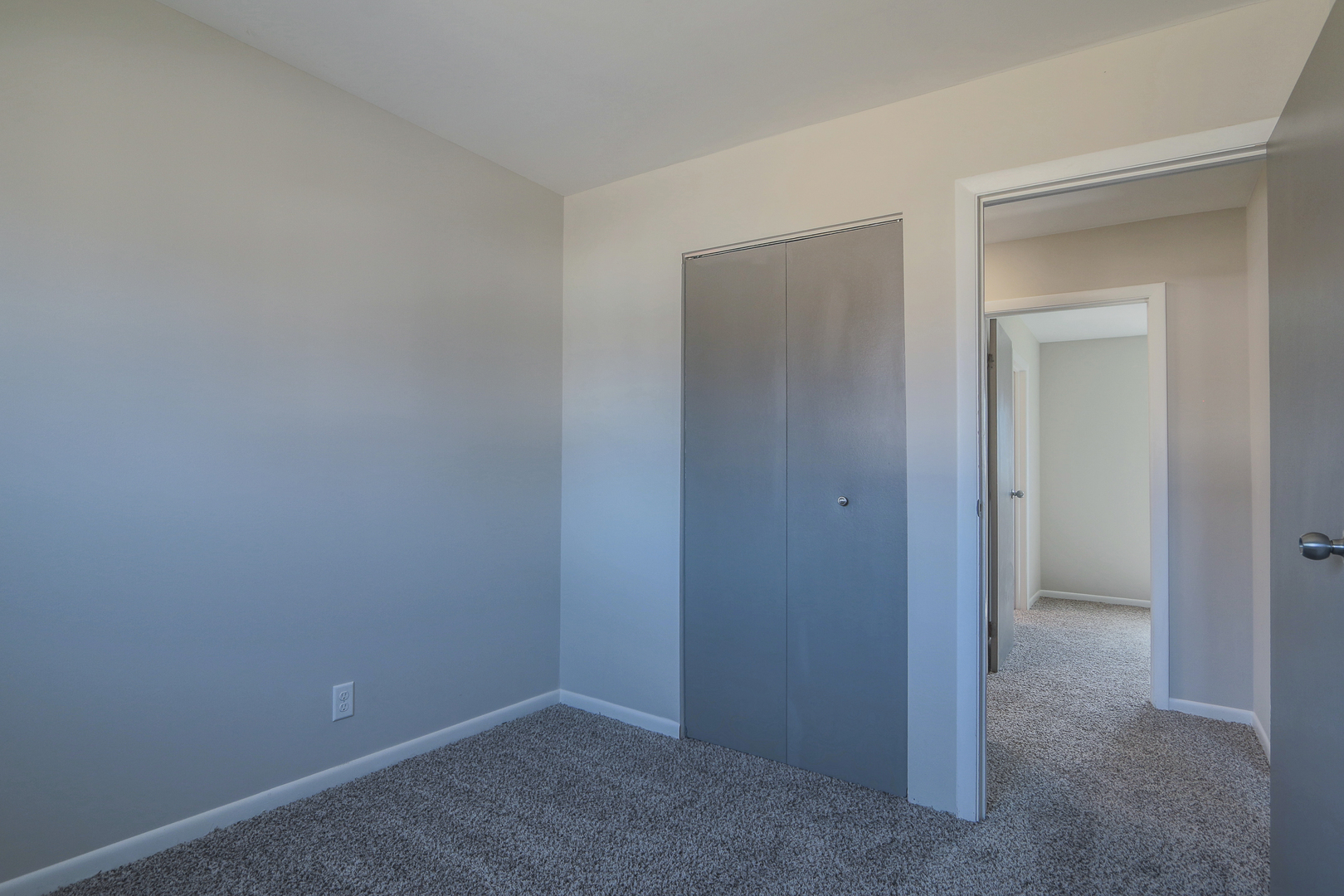 229 Riverside Drive Bolingbrook, IL 60440 - Photo 24 of 35 a view of an empty room