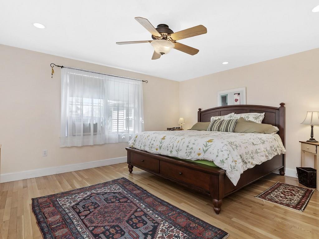 70 Hatfield Road Newton, MA 02465 - Photo 10 of 21