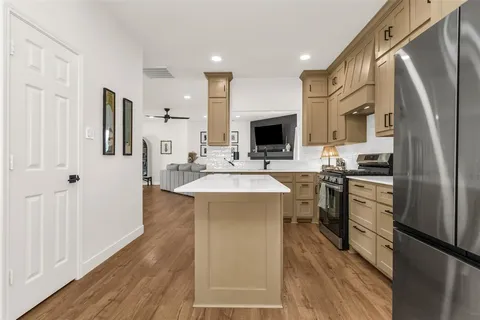 $449,900 | 8618 Coventry Drive, Rowlett, TX 75089