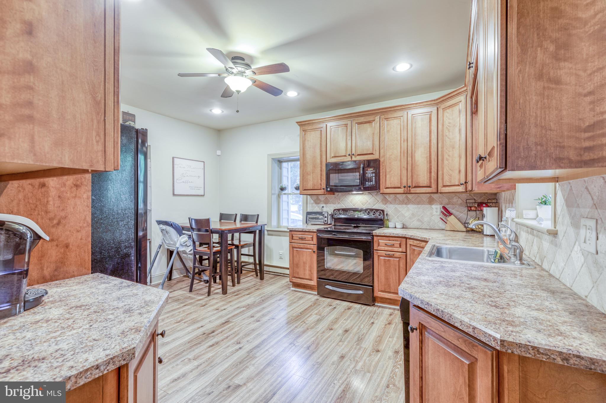 2490 Kutztown Road Pennsburg, PA 18073 - Photo 14 of 44 Gallery Image 14