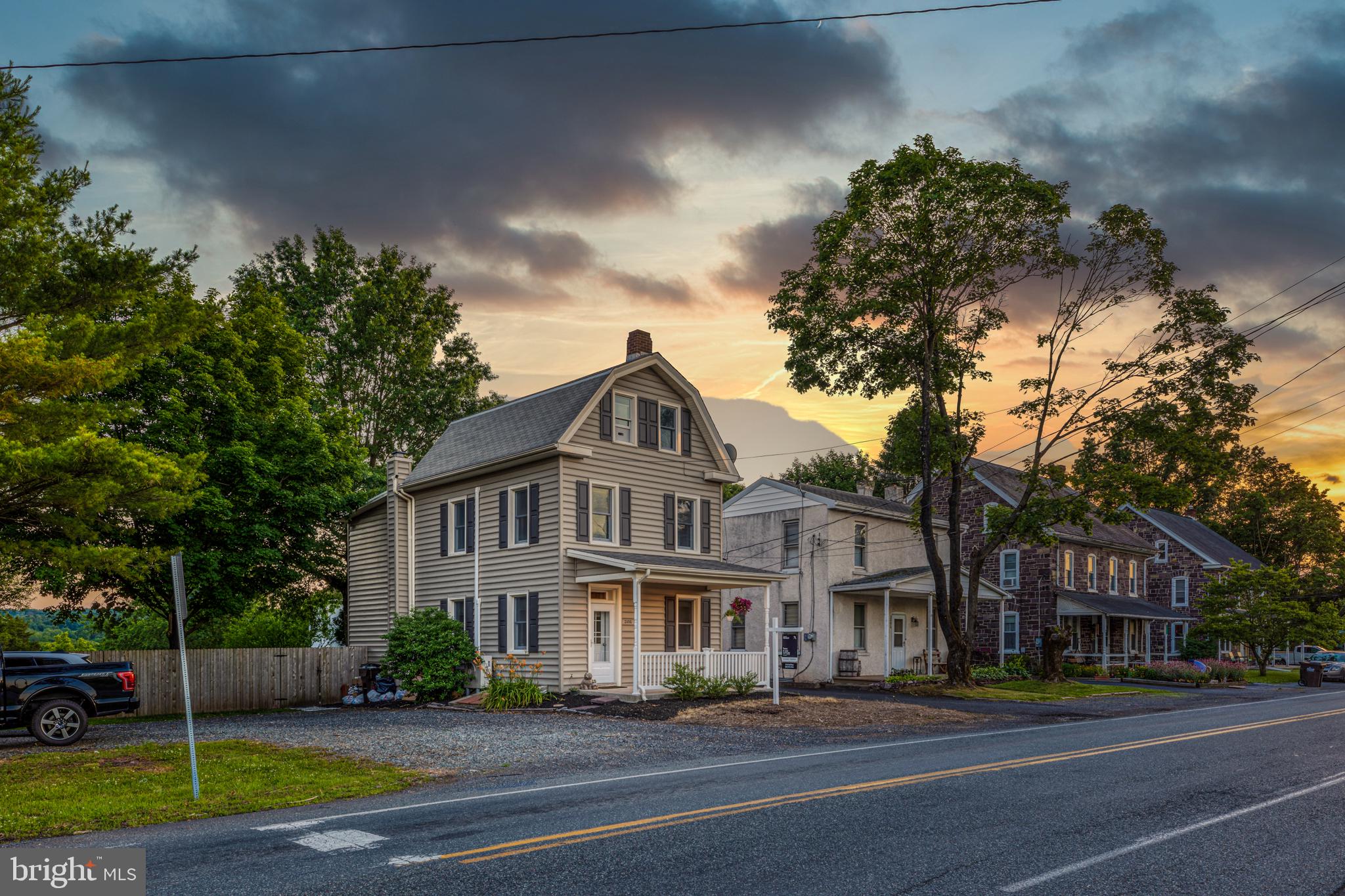 2490 Kutztown Road Pennsburg, PA 18073 - Photo 4 of 44 Gallery Image 4