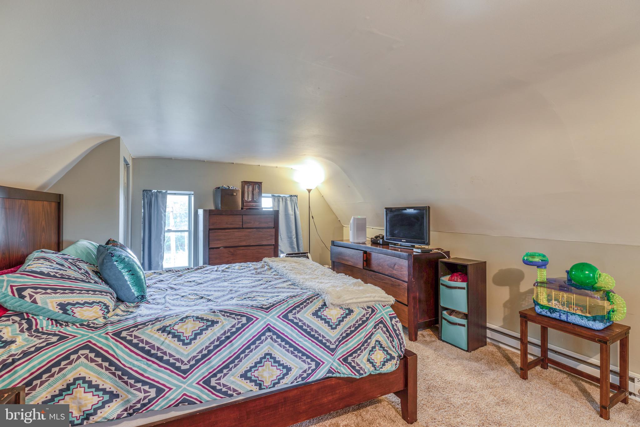 2490 Kutztown Road Pennsburg, PA 18073 - Photo 31 of 44 Gallery Image 31