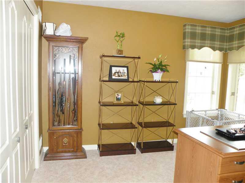 29 Green Valley Road Eighty Four, PA 15330 - Photo 16 of 25 Bedroom. Used as Office
