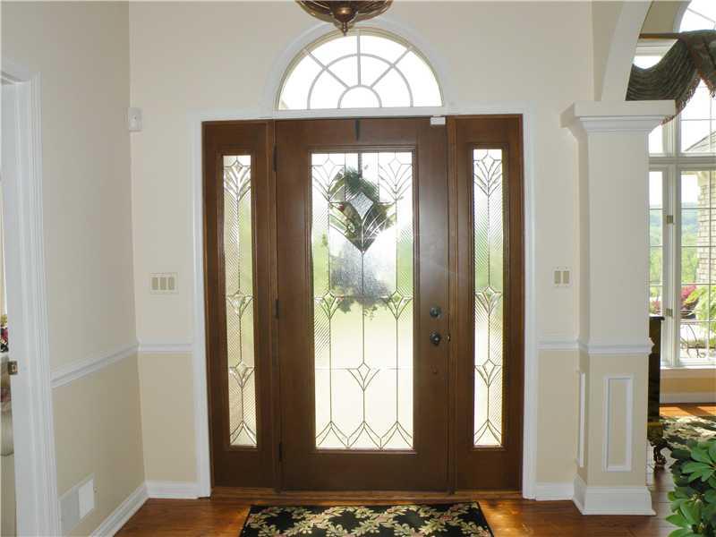 29 Green Valley Road Eighty Four, PA 15330 - Photo 3 of 25 Entry/Foyer.