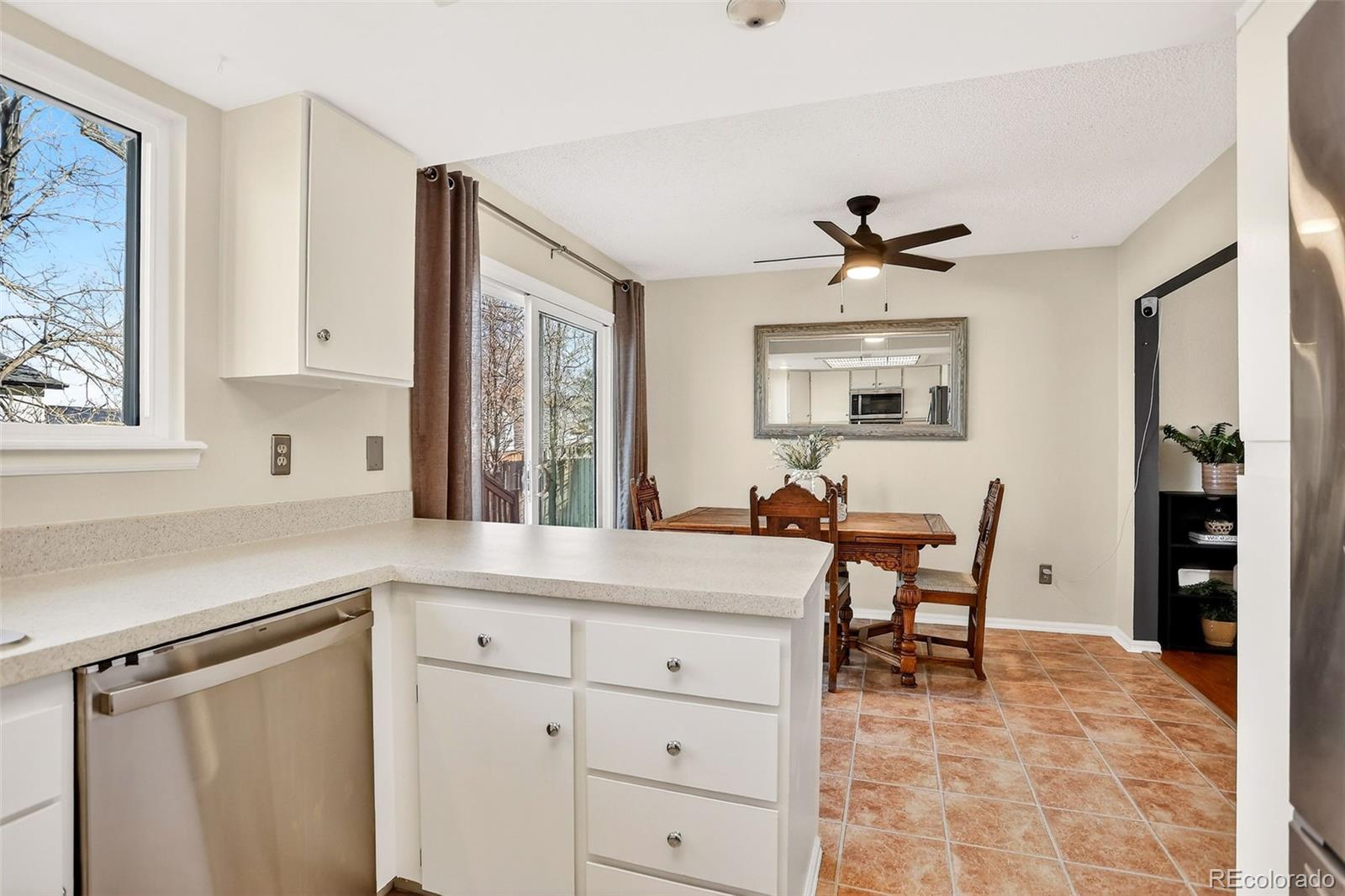 523 Timberline Place Highlands Ranch, CO 80126 - Photo 12 of 30 Gallery Image 12