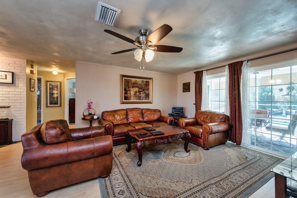 7130 Isle Drive Port Richey, FL 34668 - Photo 4 of 37 Gallery Image 4