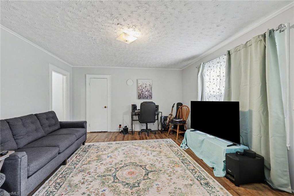 809 Arthur Avenue High Point, NC 27263 - Photo 28 of 50 Gallery Image 28