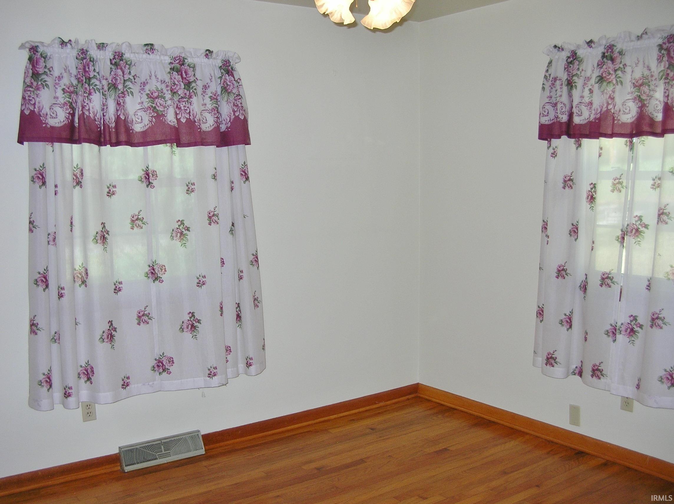 1700 Fuquay Road Newburgh, IN 47630 - Photo 9 of 26 Gallery Image 9